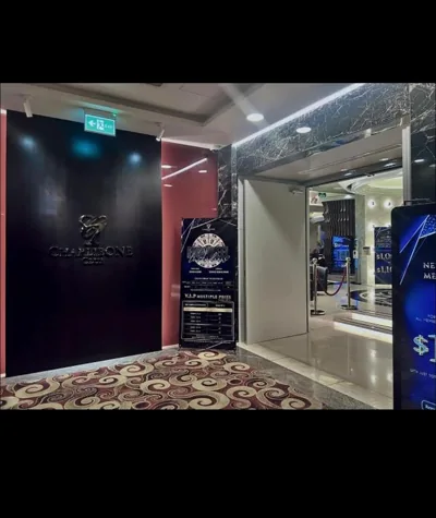 The Royal Suite SkyHigh 4BR Luxury Terra Royal D3 – Ảnh 10